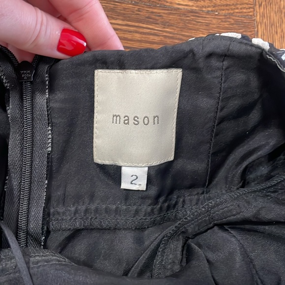 MASON Strapless Top - Picture 3 of 3